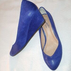 Sz.7 Womens Seychelles Wedge Heels